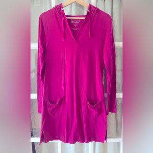 Coolibar Sun Shirt size S Magenta Hooded Tunic with Pockets